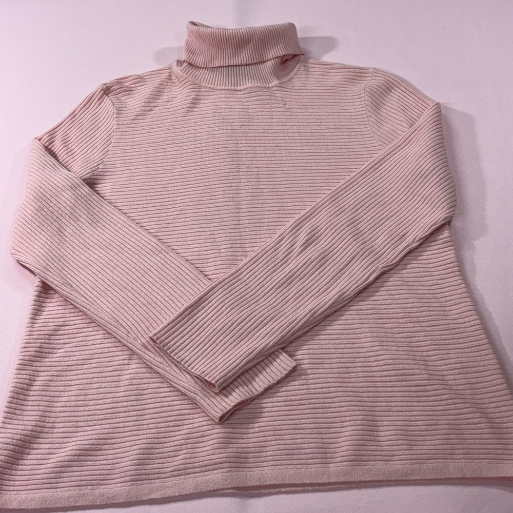 Investments Light Pink Cowl Neck Sweater. Size L. Great Condition. - Picture 2 of 13